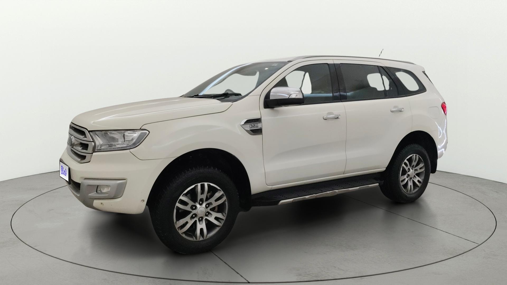 View 2017 Ford Endeavour 3.2L AWD AT Titanium Image 38 Used 2017 Ford Endeavour 3.2L AWD AT Titanium Image 38