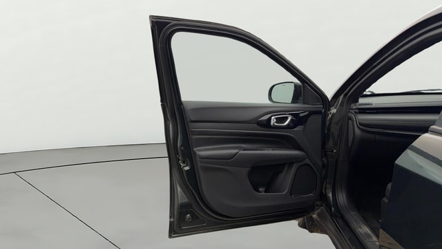 View Jeep Compass Image 38 Used Jeep Compass Image 38