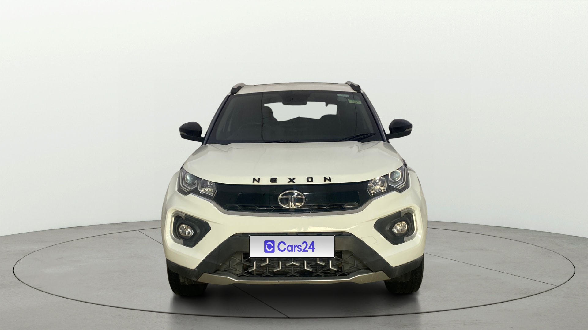 View 2021 Tata Nexon Revotron XE Image 1 Used 2021 Tata Nexon Revotron XE Image 1