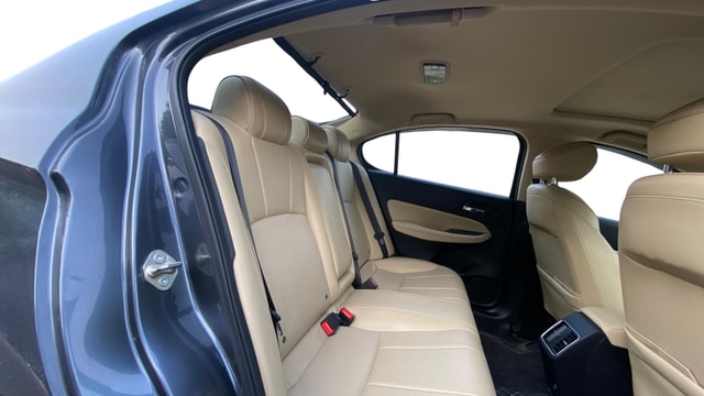 View Honda City ZX Image 31 Used Honda City ZX Image 31