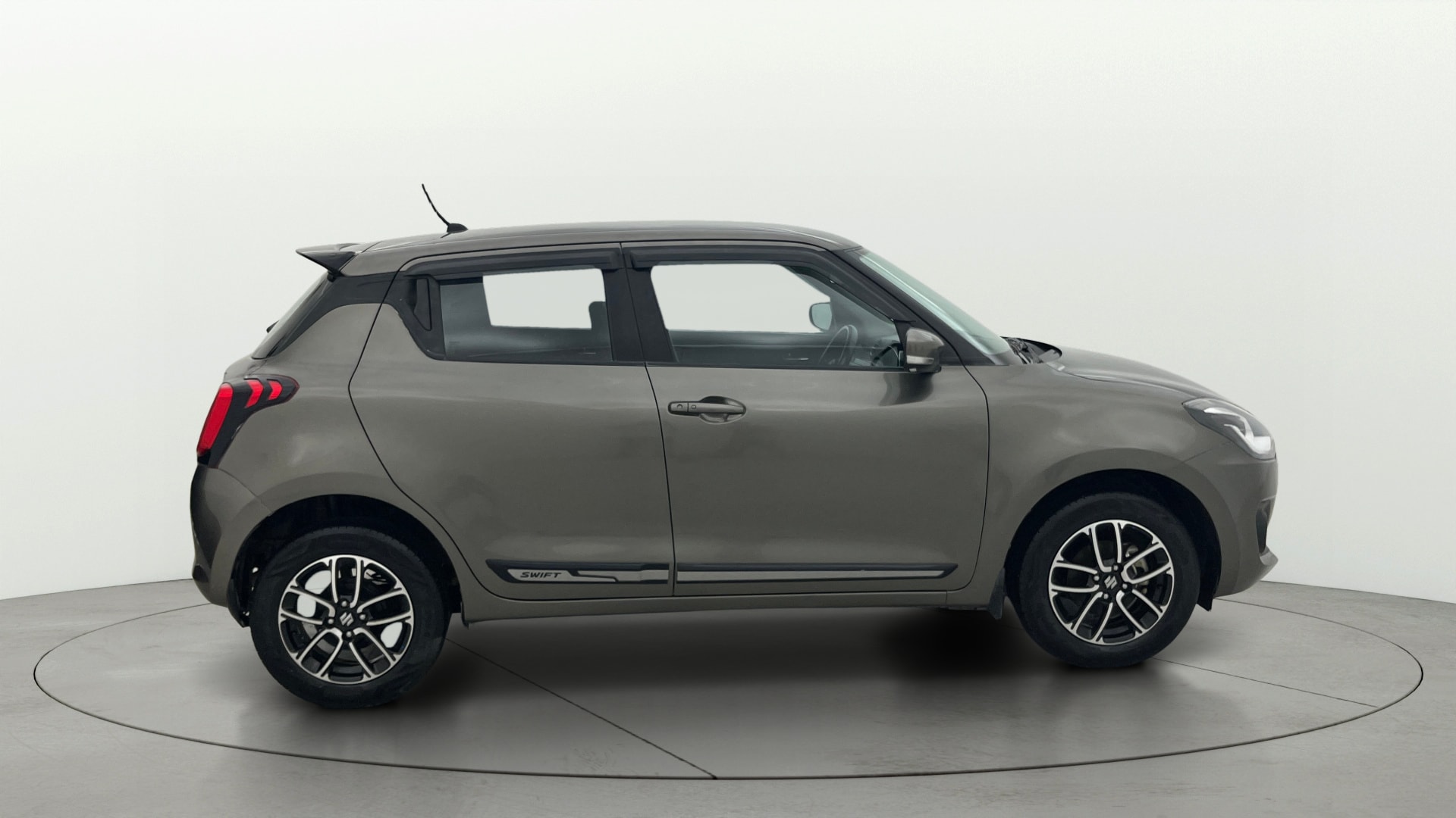 View 2023 Maruti Suzuki 1000 Base Variant Image 9 Used 2023 Maruti Suzuki 1000 Base Variant Image 9
