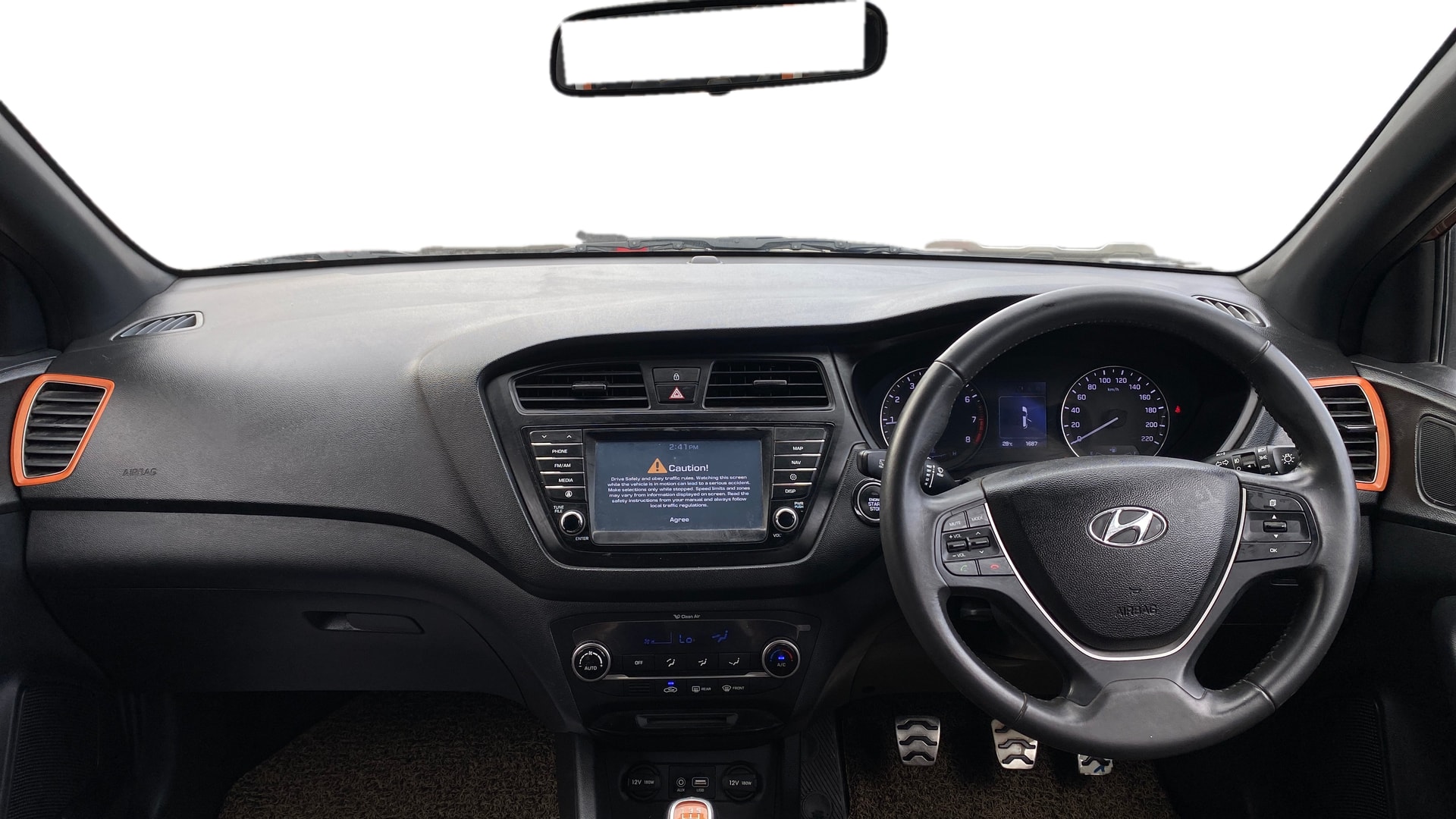 View 2016 Hyundai i20 Active 1.2 SX Image 15 Used 2016 Hyundai i20 Active 1.2 SX Image 15