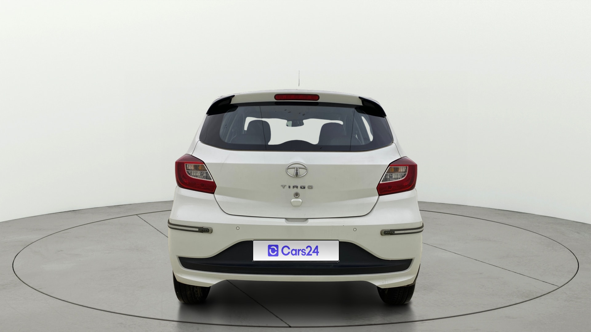 View 2020 Tata Tiago Revotorq XB Image 38 Used 2020 Tata Tiago Revotorq XB Image 38