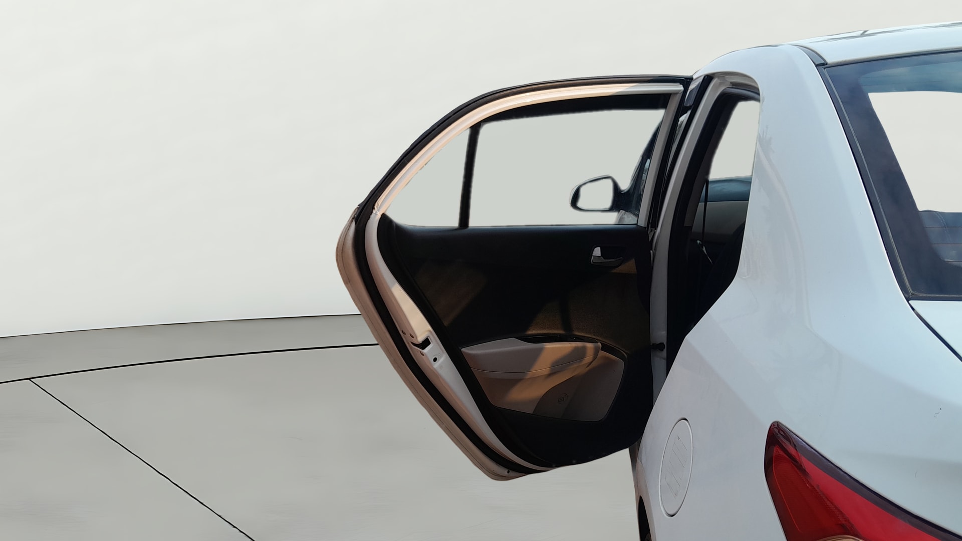 View 2014 Hyundai Xcent S AT (O) Petrol Image 22 Used 2014 Hyundai Xcent S AT (O) Petrol Image 22