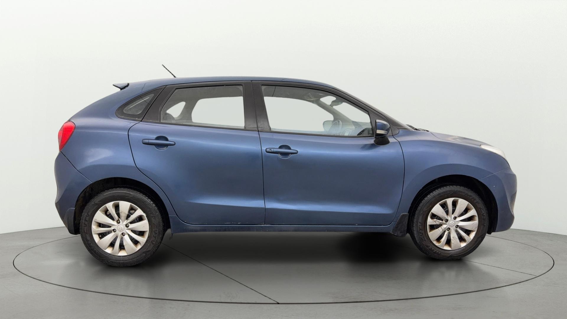 View 2016 Maruti Suzuki 1000 Base Variant Image 8 Used 2016 Maruti Suzuki 1000 Base Variant Image 8