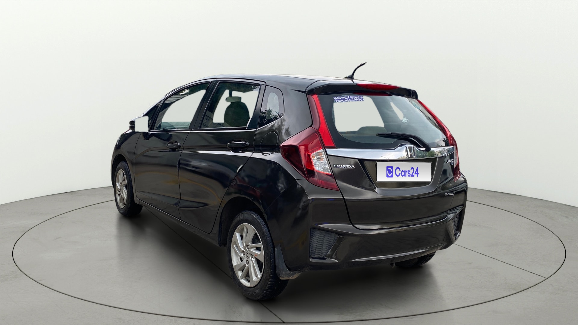View 2017 Honda Jazz E MT Diesel Image 2 Used 2017 Honda Jazz E MT Diesel Image 2