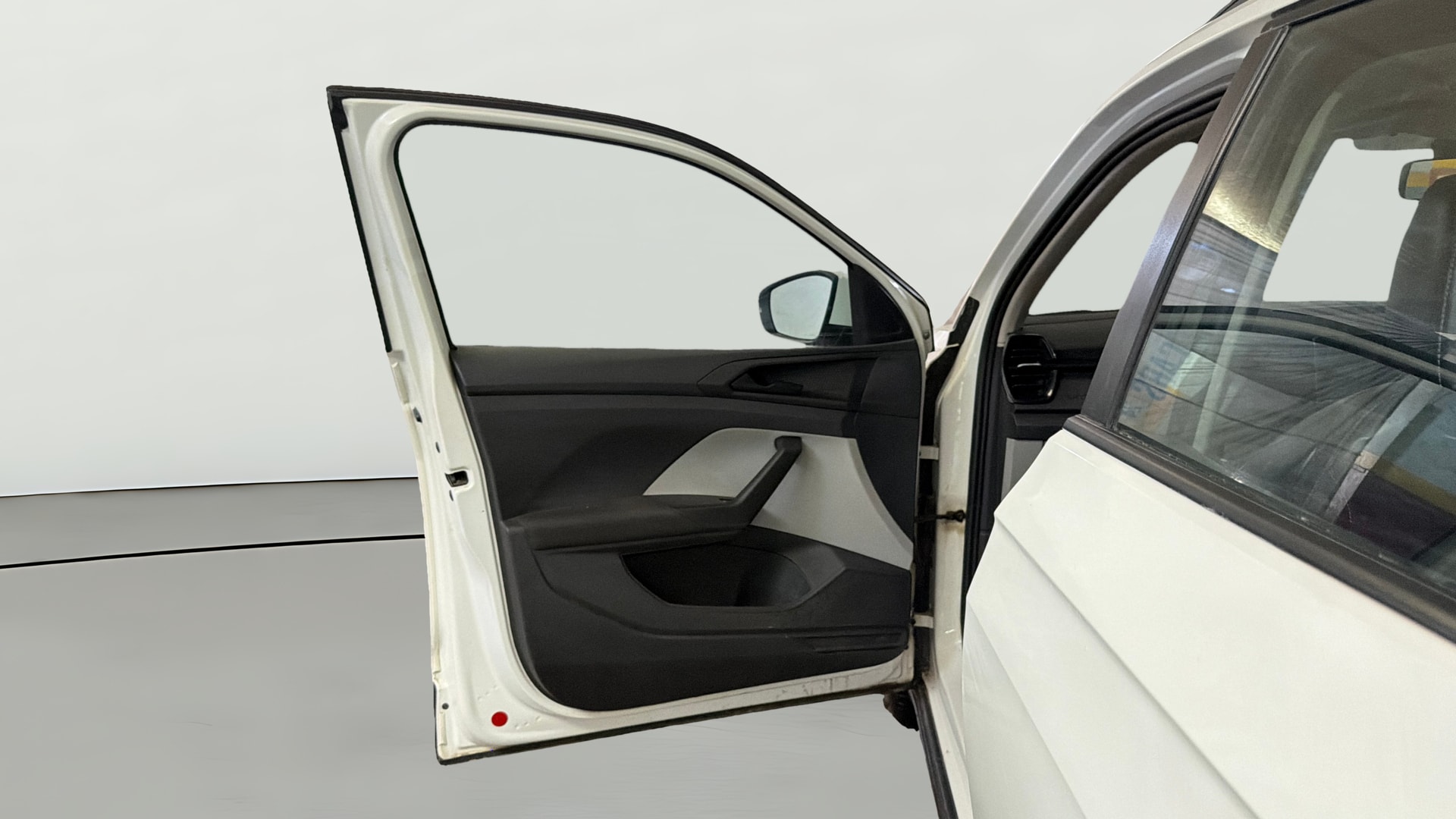 View 2022 Skoda Kushaq Active 1.0 TSI MT Image 30 Used 2022 Skoda Kushaq Active 1.0 TSI MT Image 30