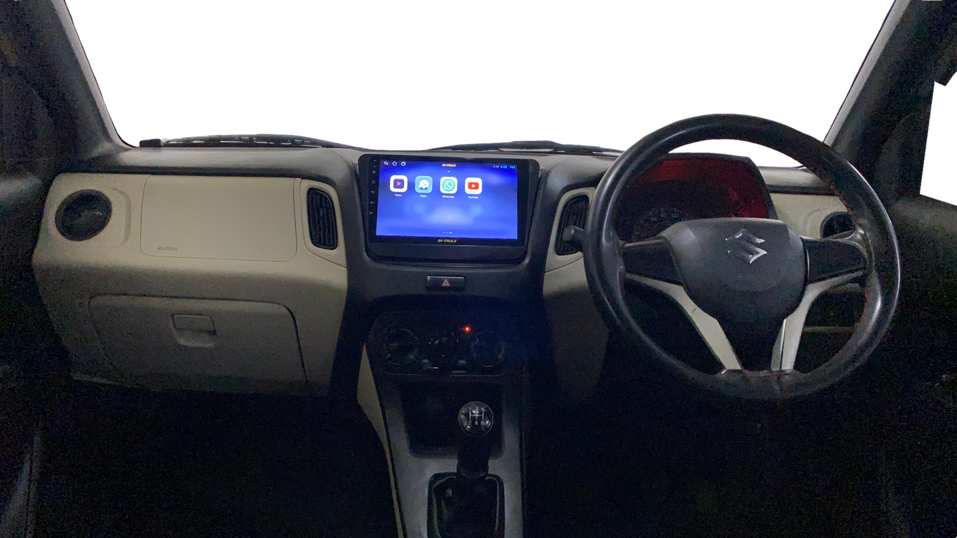 View 2024 Maruti Suzuki 1000 Base Variant Image 15 Used 2024 Maruti Suzuki 1000 Base Variant Image 15