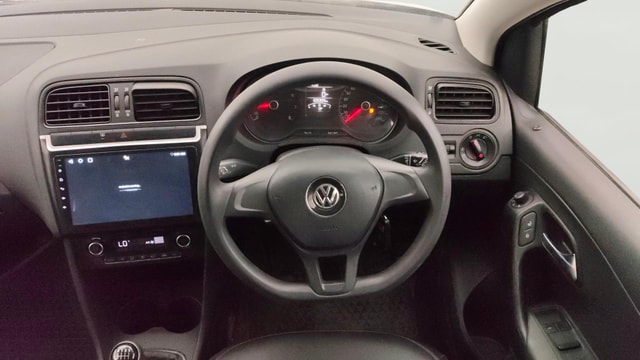 View Volkswagen Polo Image 20 Used Volkswagen Polo Image 20