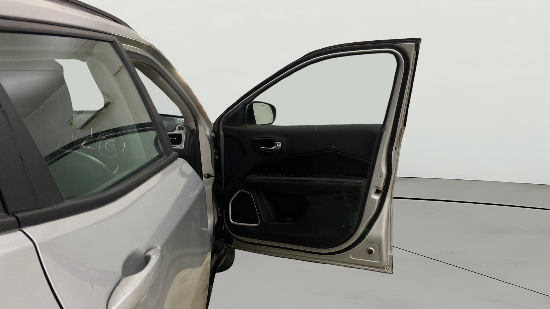 View 2020 Jeep Compass Sport Plus Diesel BS IV Image 45 Used 2020 Jeep Compass Sport Plus Diesel BS IV Image 45