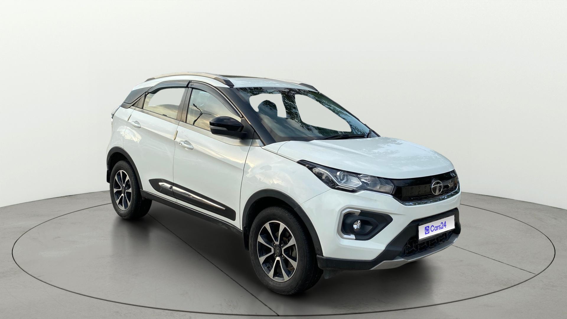 View 2021 Tata Nexon Revotron XE Image 22 Used 2021 Tata Nexon Revotron XE Image 22