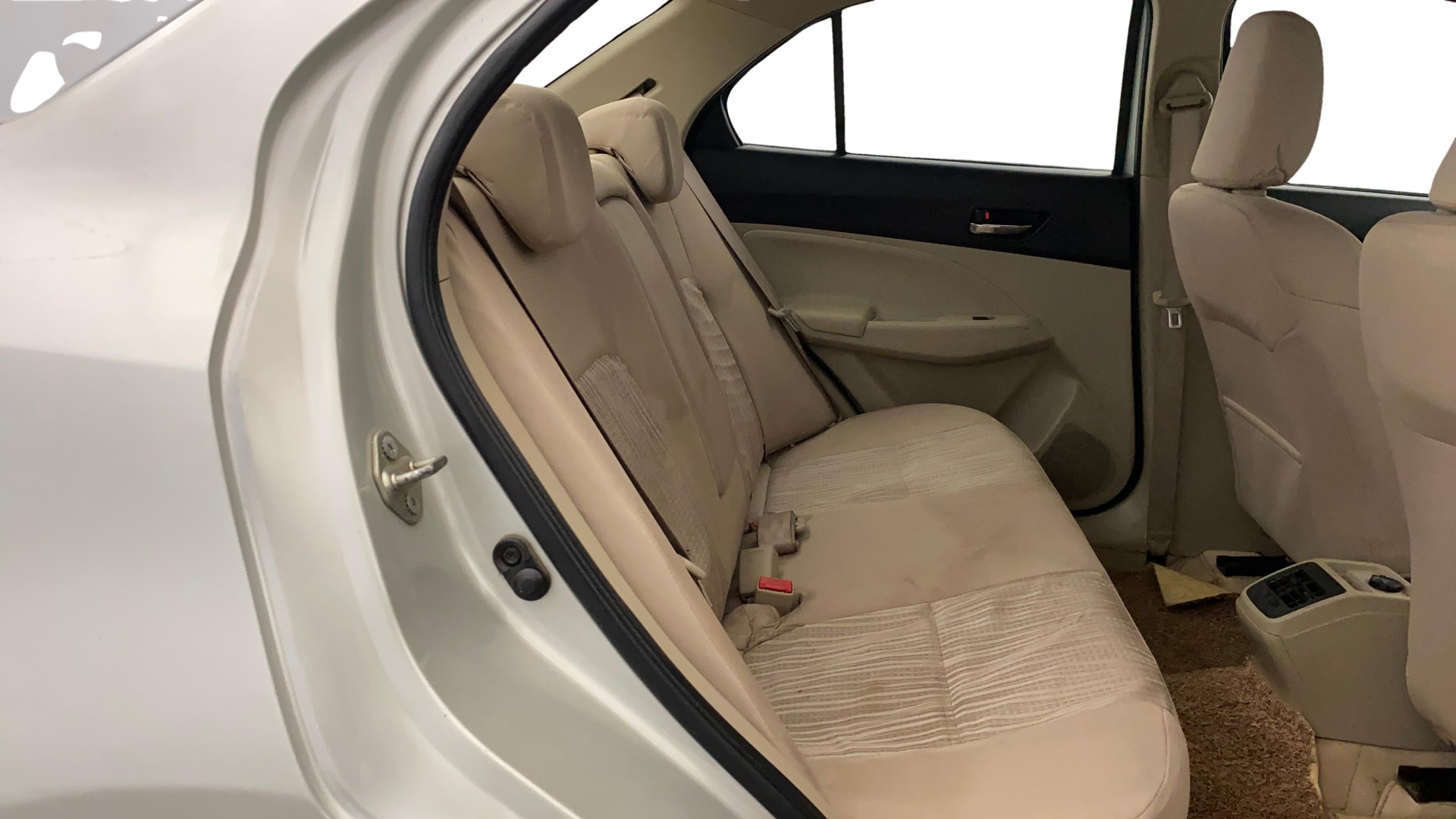 View 2018 Maruti Suzuki 1000 Base Variant Image 28 Used 2018 Maruti Suzuki 1000 Base Variant Image 28