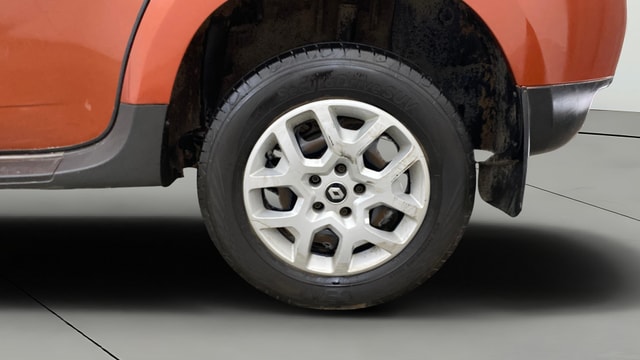 View Renault Duster Image 11 Used Renault Duster Image 11