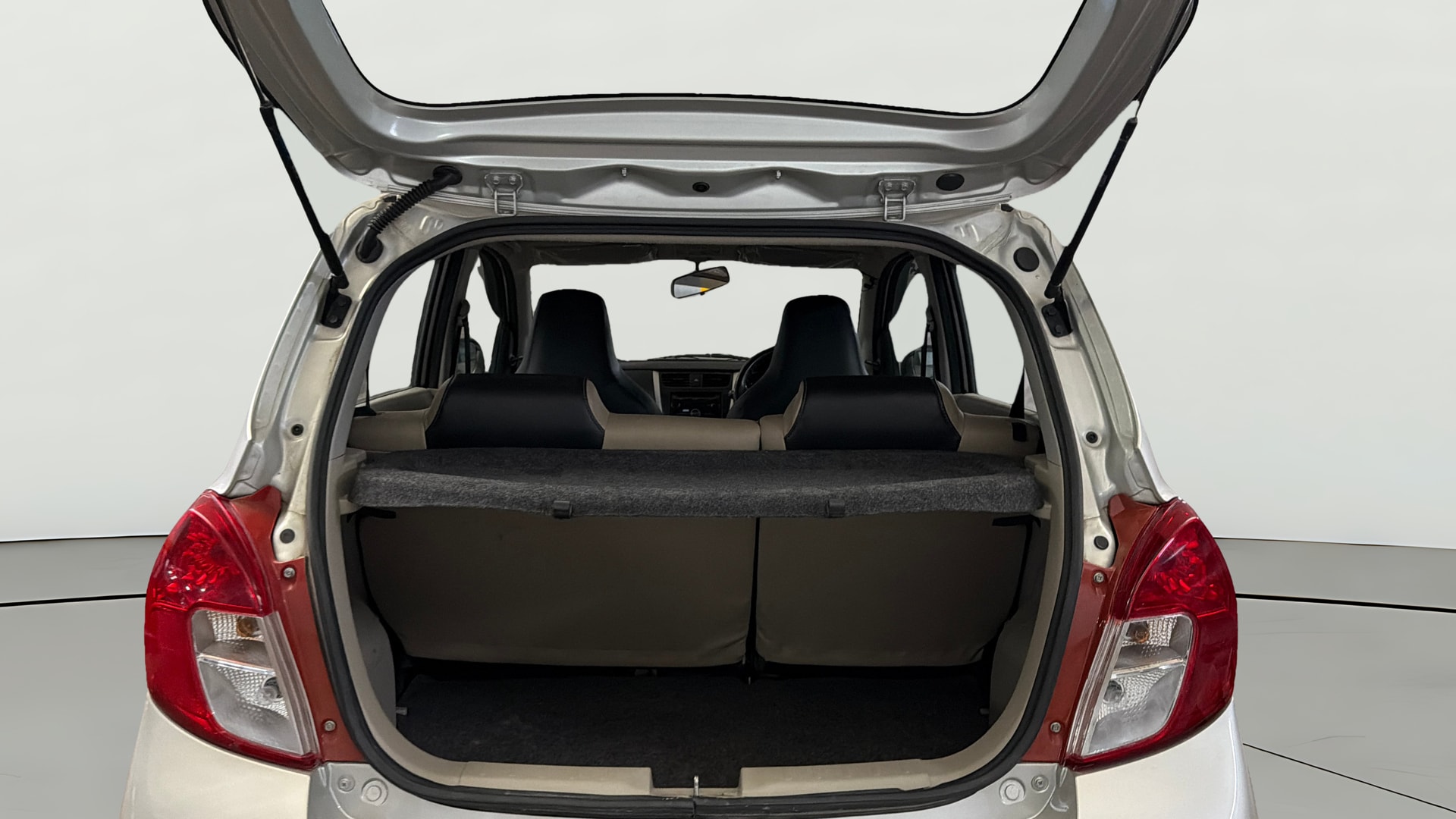 View 2020 Maruti Suzuki 1000 Base Variant Image 36 Used 2020 Maruti Suzuki 1000 Base Variant Image 36