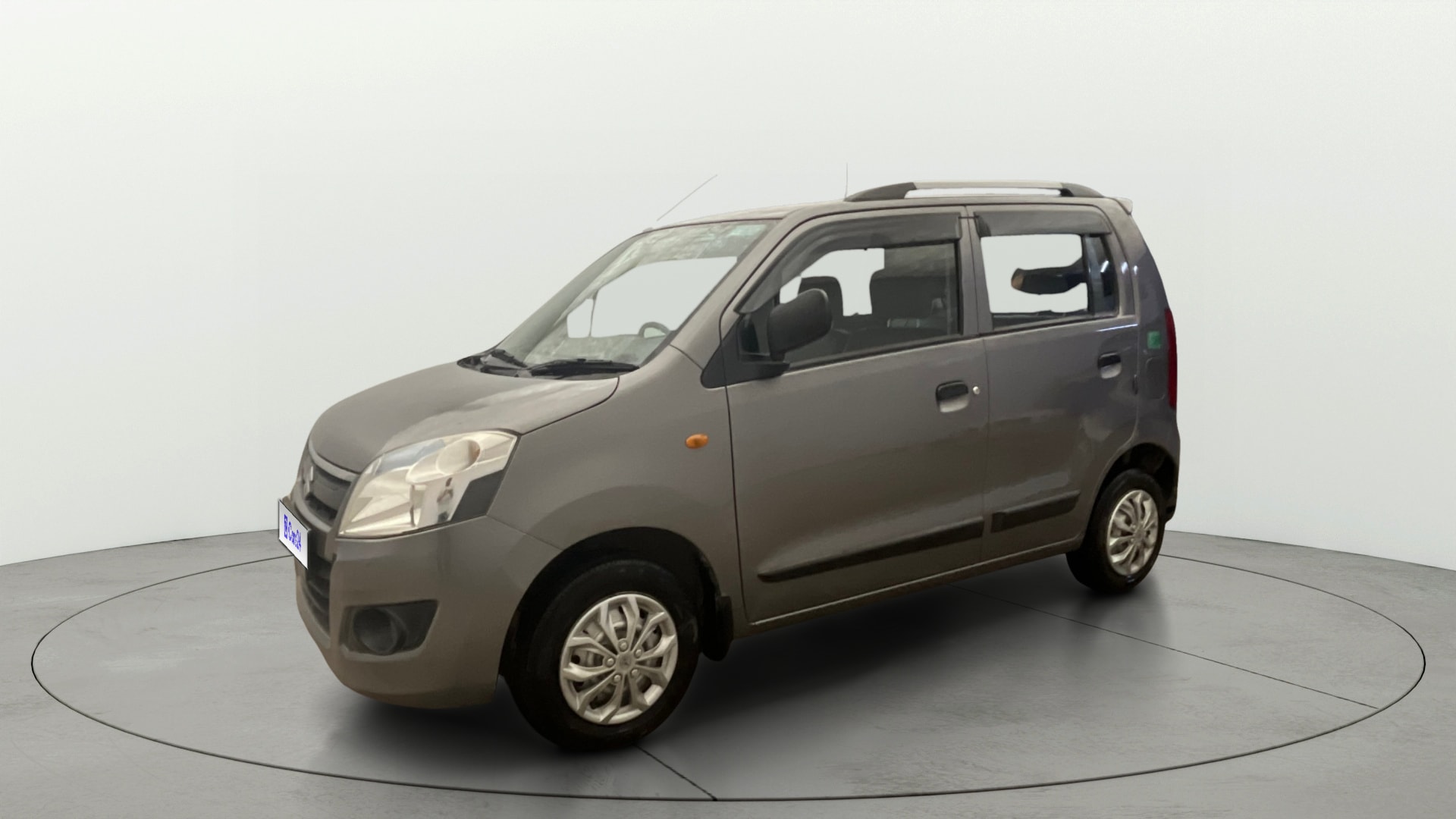 View 2017 Maruti Suzuki 1000 Base Variant Image 34 Used 2017 Maruti Suzuki 1000 Base Variant Image 34