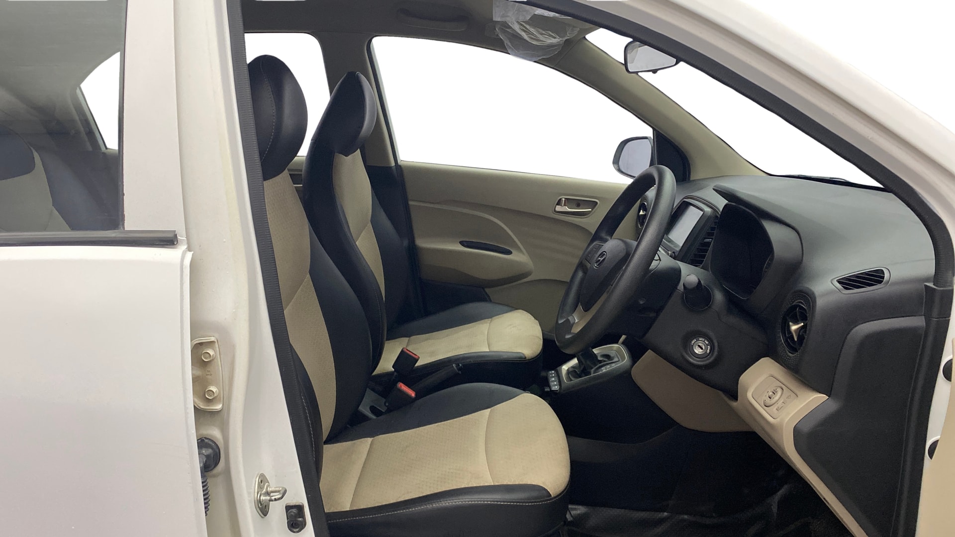 View 2019 Hyundai New Santro Sportz AMT Image 17 Used 2019 Hyundai New Santro Sportz AMT Image 17