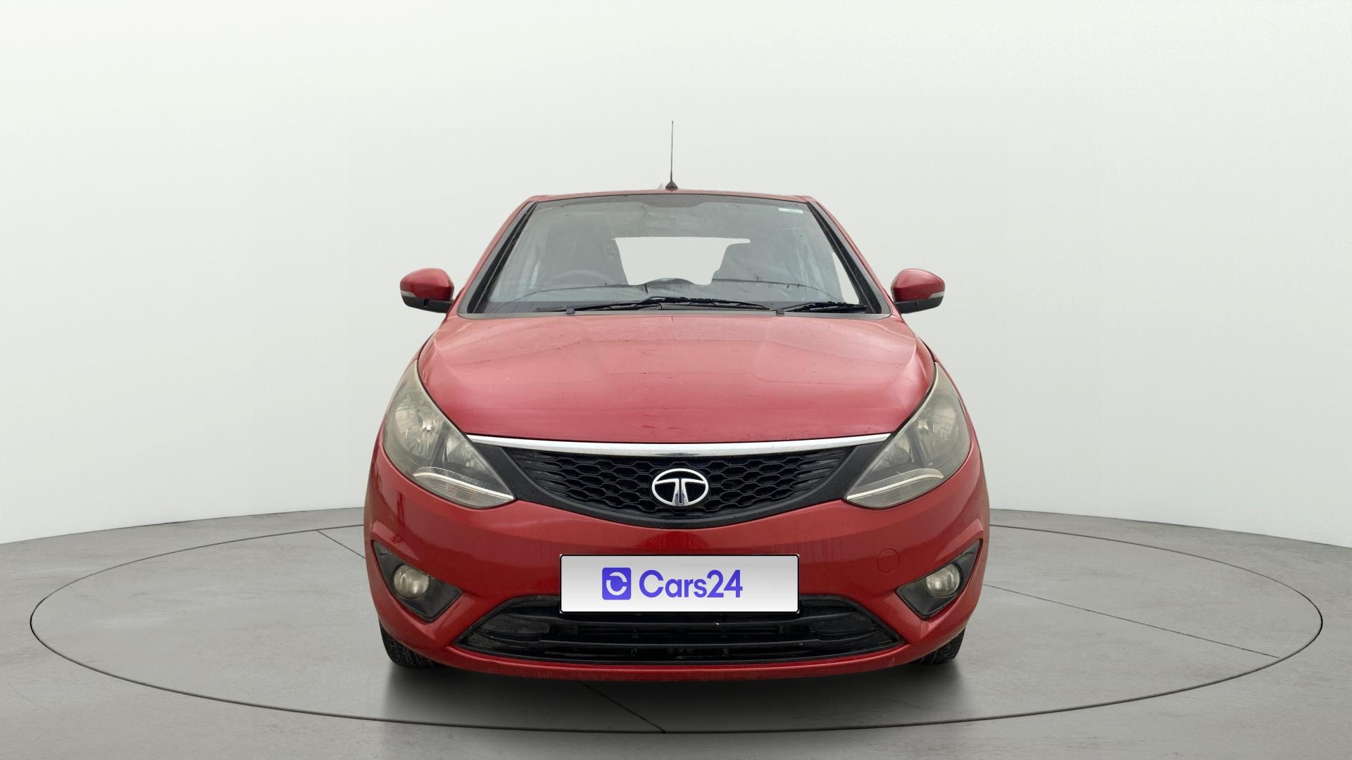 View 2015 Tata Bolt XE Quadrajet 75PS Diesel Image 1 Used 2015 Tata Bolt XE Quadrajet 75PS Diesel Image 1