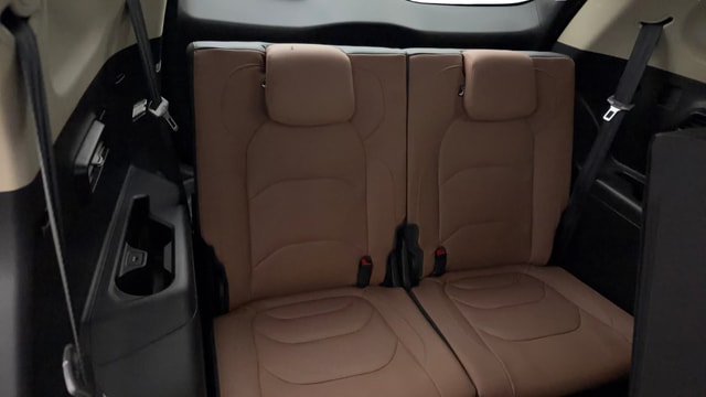 View MG Hector Plus Image 10 Used MG Hector Plus Image 10