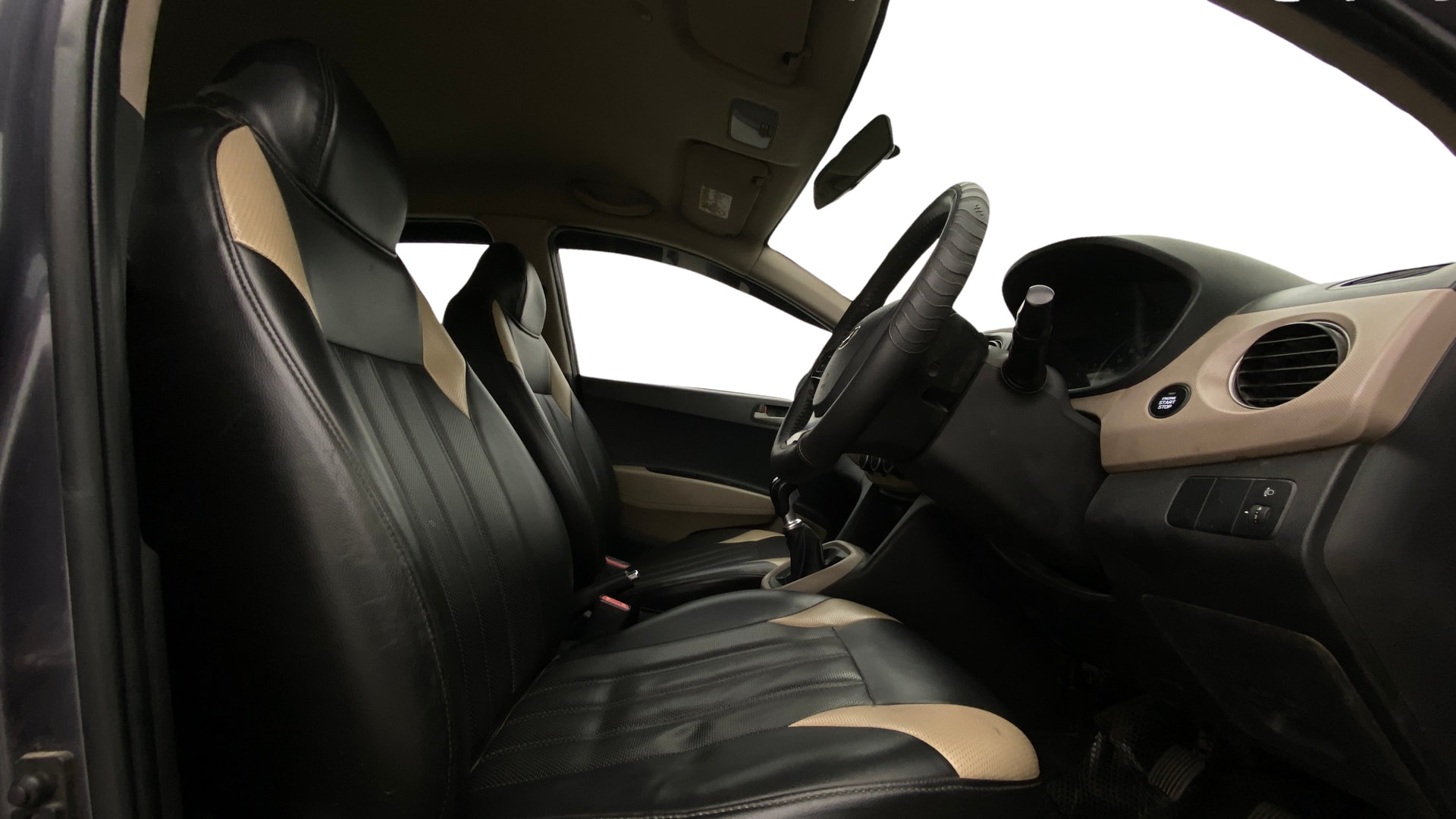 View 2014 Hyundai Grand i10 1.1 Asta Diesel Image 25 Used 2014 Hyundai Grand i10 1.1 Asta Diesel Image 25