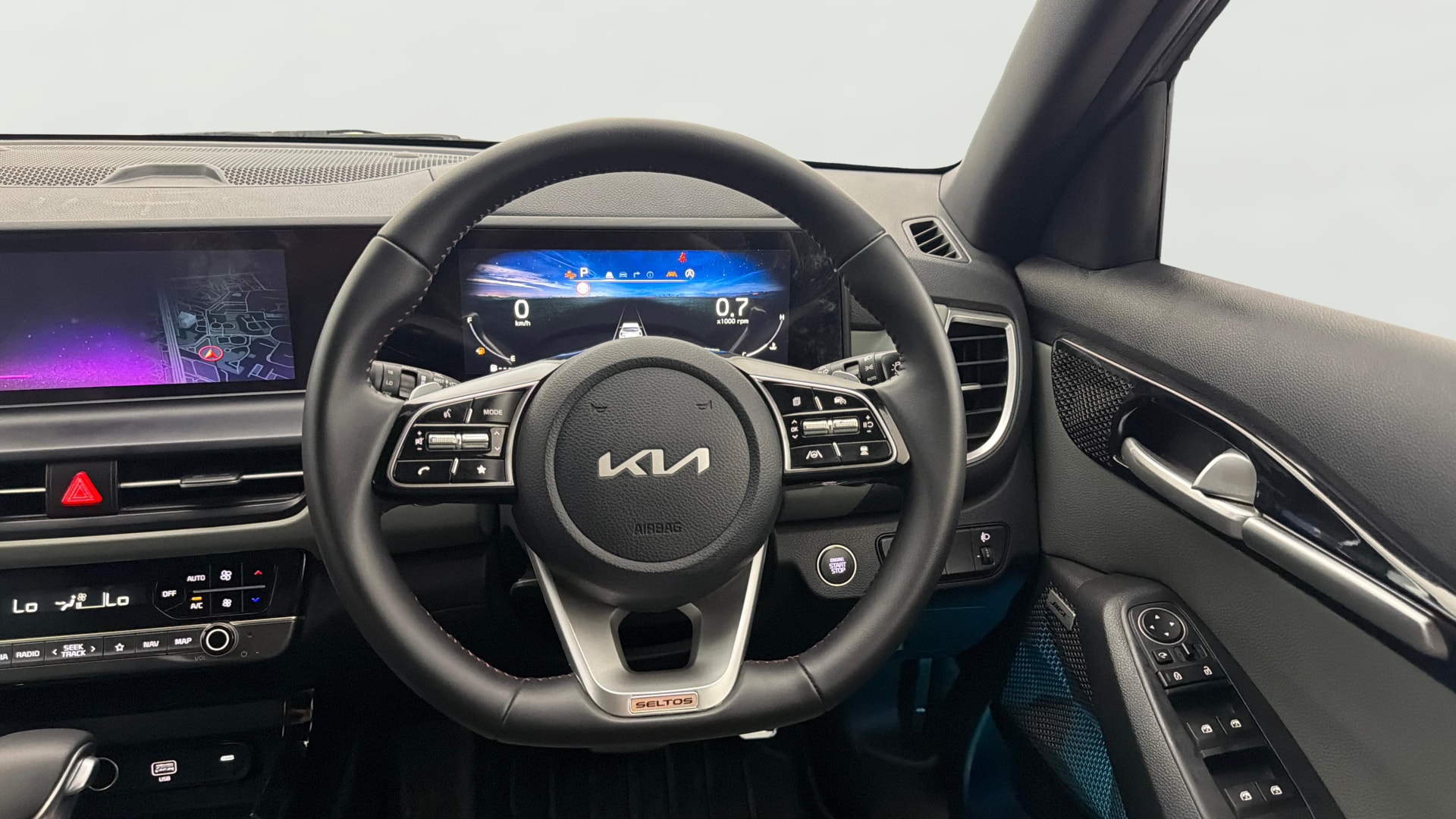 View 2025 Kia Seltos D1.5 CRDI VGT 6AT X Line (S) Image 13 Used 2025 Kia Seltos D1.5 CRDI VGT 6AT X Line (S) Image 13