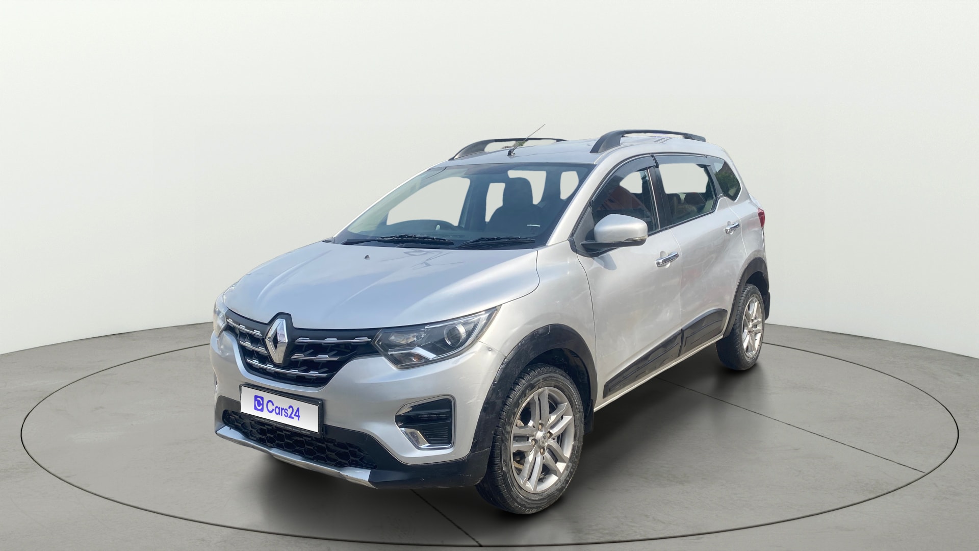 View 2021 Renault Triber RXZ AMT Image 37 Used 2021 Renault Triber RXZ AMT Image 37