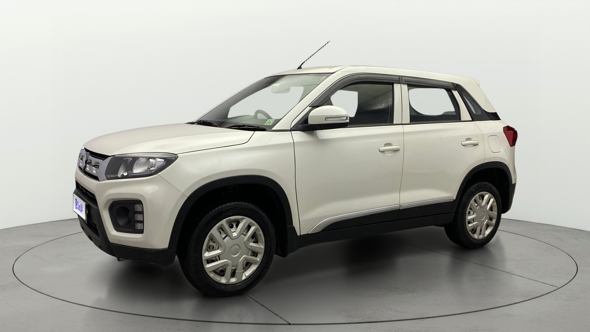 View 2022 Maruti Suzuki 1000 Base Variant Image 34 Used 2022 Maruti Suzuki 1000 Base Variant Image 34