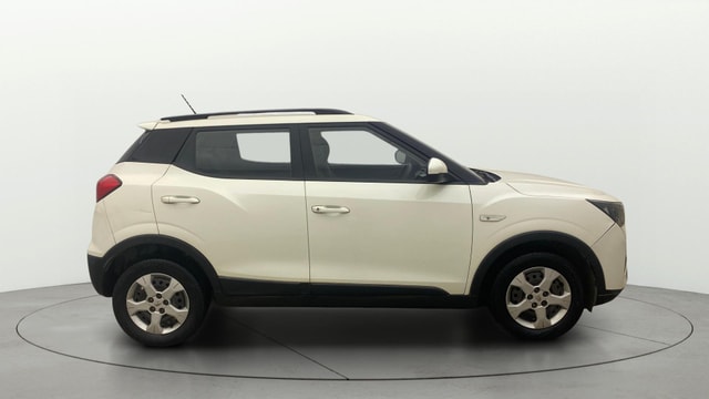 View Mahindra XUV300 Image 25 Used Mahindra XUV300 Image 25