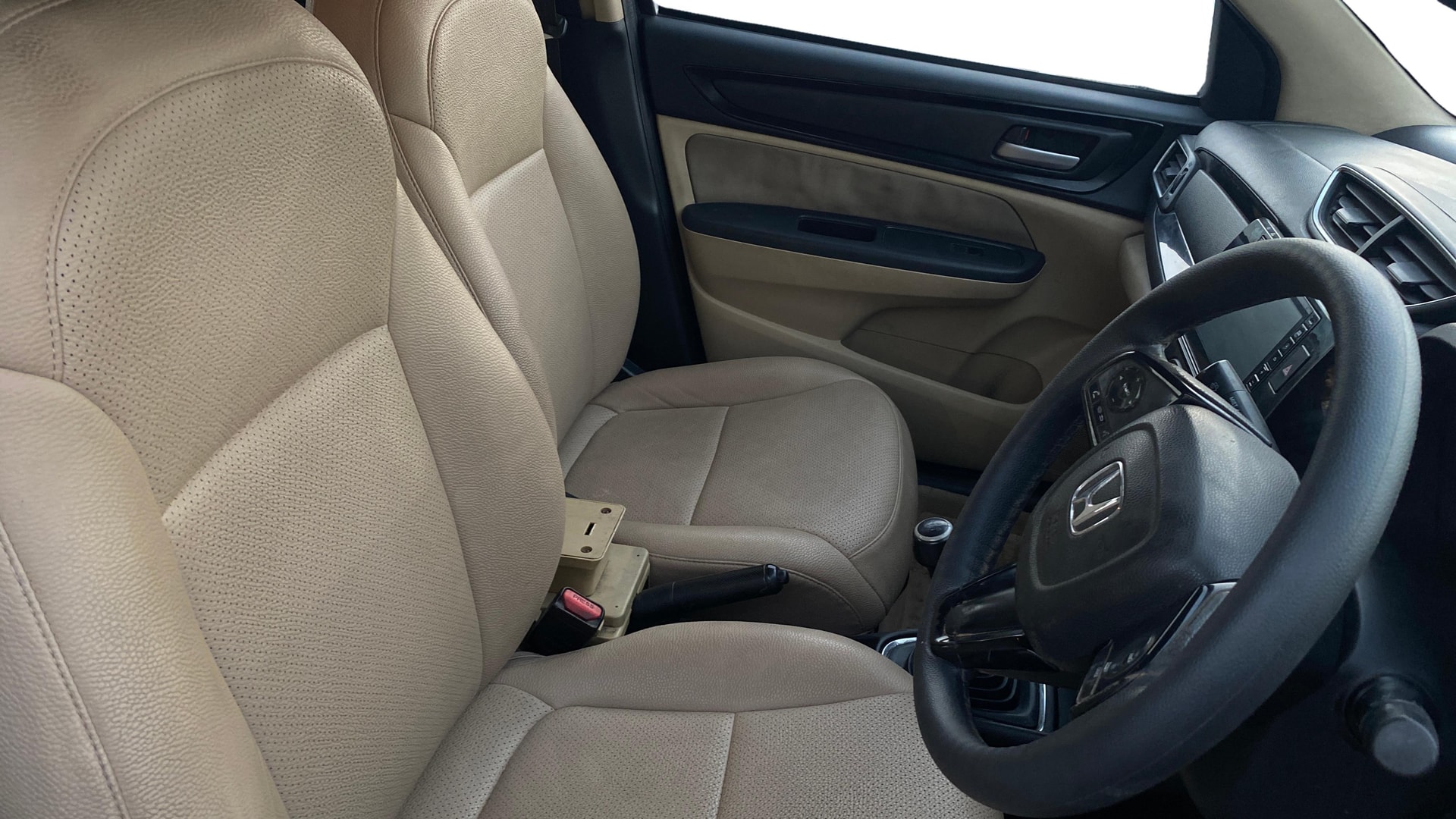 View 2018 Honda Amaze E MT Petrol BS IV Image 27 Used 2018 Honda Amaze E MT Petrol BS IV Image 27