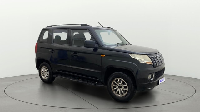 View Mahindra TUV300 Image 36 Used Mahindra TUV300 Image 36