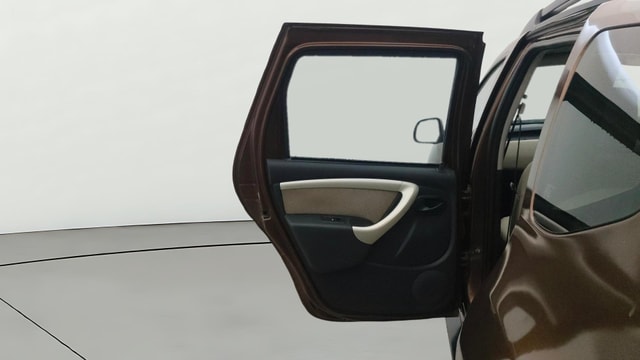 View Renault Duster Image 22 Used Renault Duster Image 22
