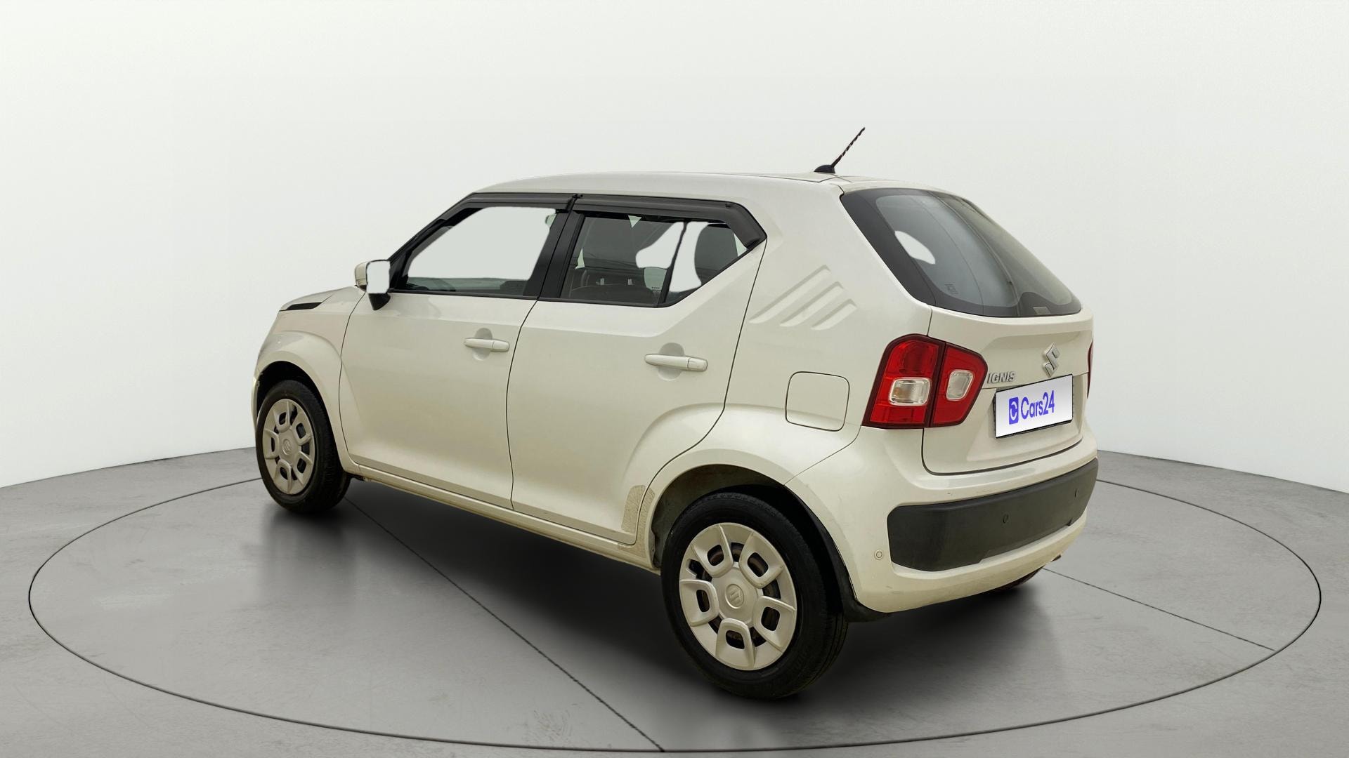 View 2019 Maruti Suzuki 1000 Base Variant Image 2 Used 2019 Maruti Suzuki 1000 Base Variant Image 2