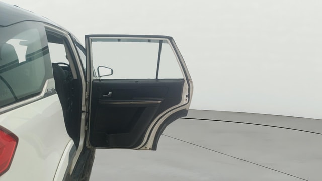 View Tata Hexa Image 6 Used Tata Hexa Image 6