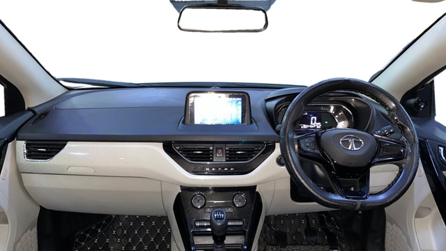 View Tata Nexon Image 15 Used Tata Nexon Image 15