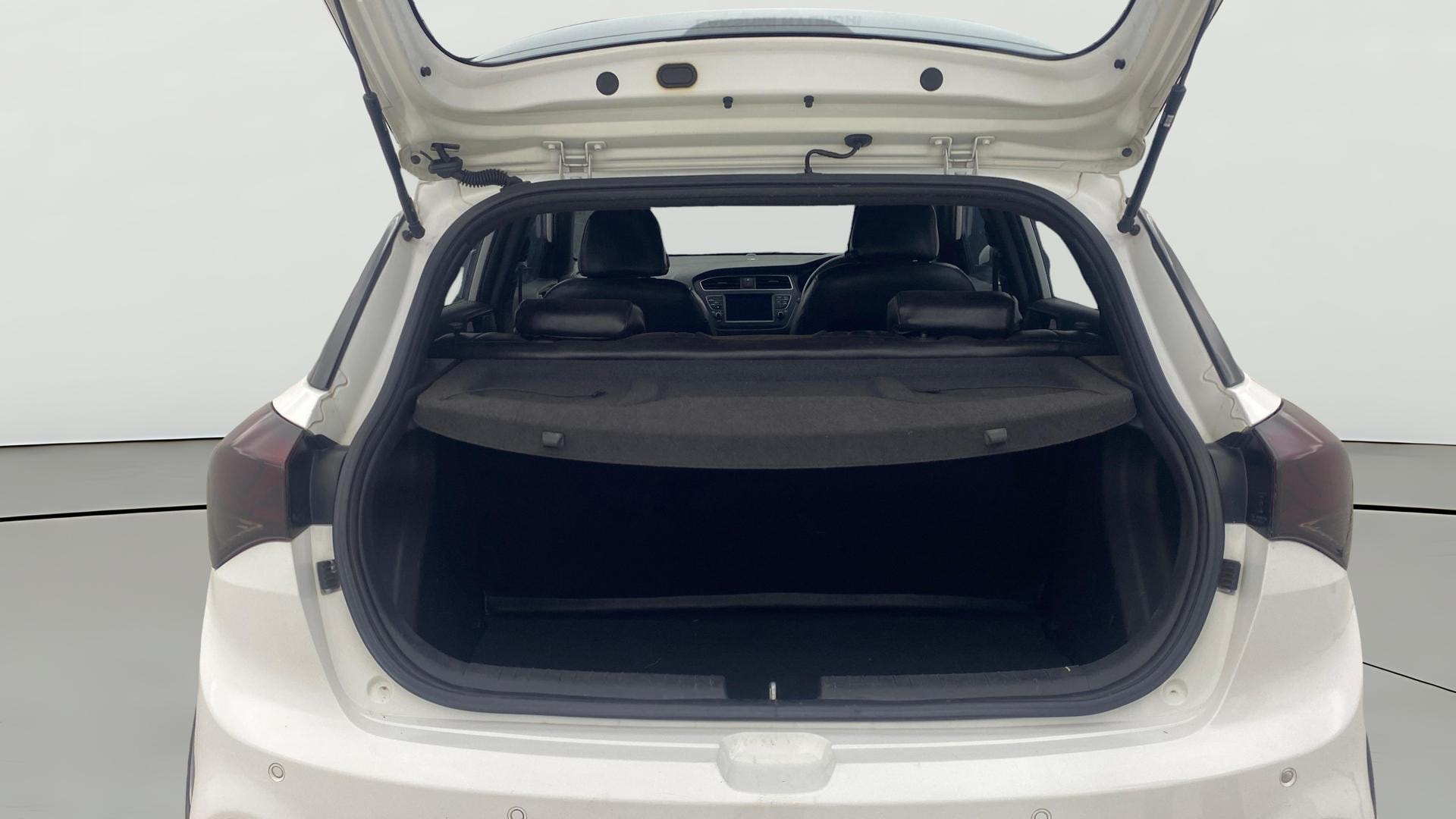 View 2019 Hyundai i20 Active 1.2 SX Image 40 Used 2019 Hyundai i20 Active 1.2 SX Image 40