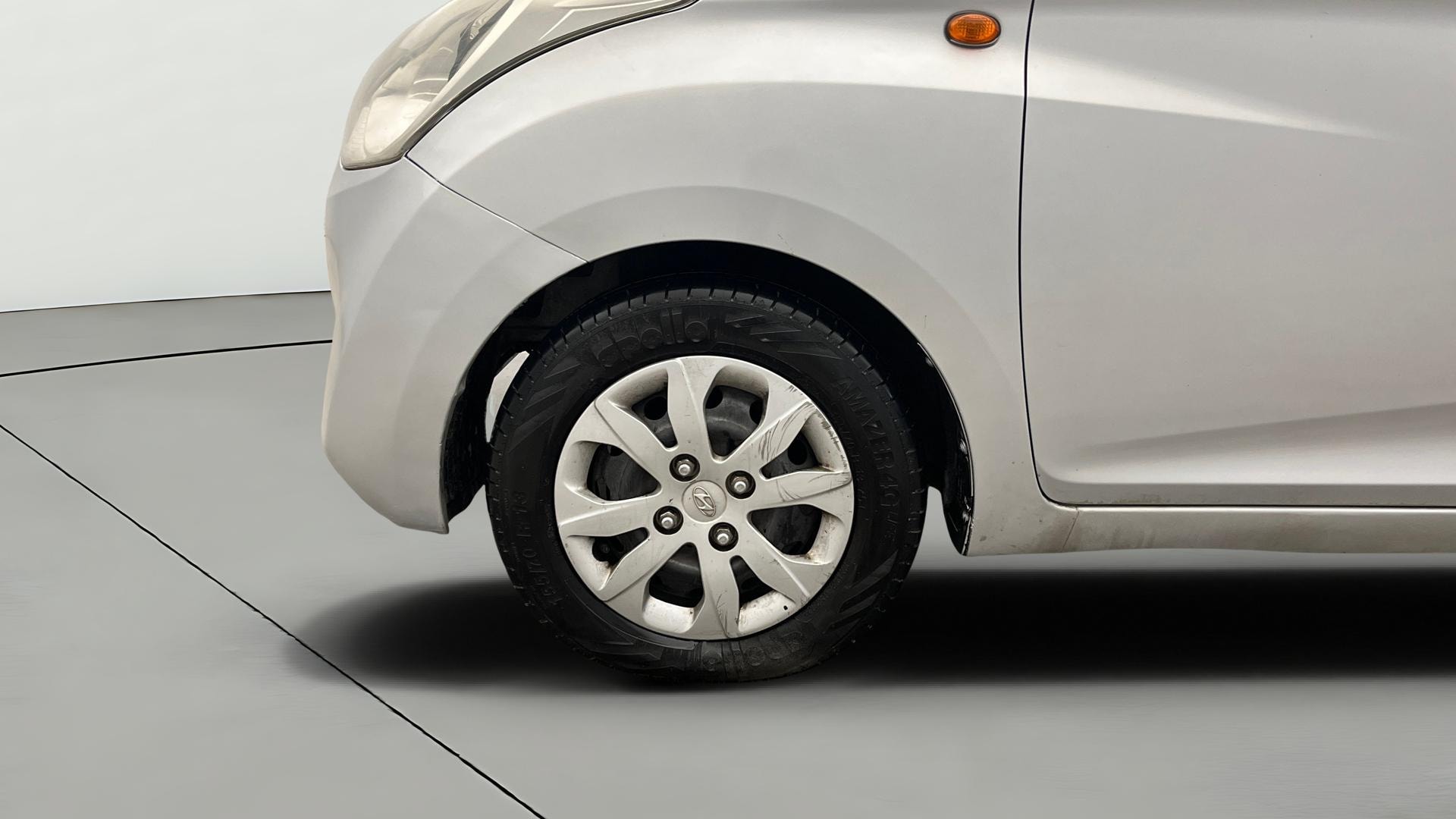 View 2014 Hyundai EON Sportz Image 33 Used 2014 Hyundai EON Sportz Image 33