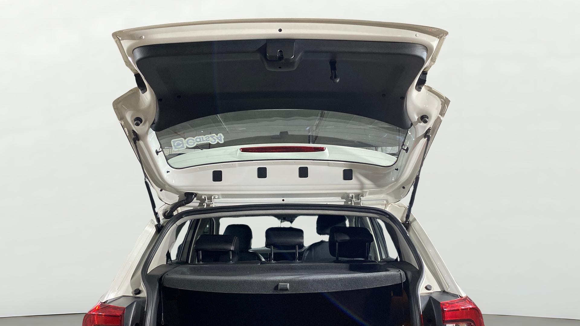 View 2023 Skoda Kushaq Ambition 1.0 TSI AT Image 16 Used 2023 Skoda Kushaq Ambition 1.0 TSI AT Image 16