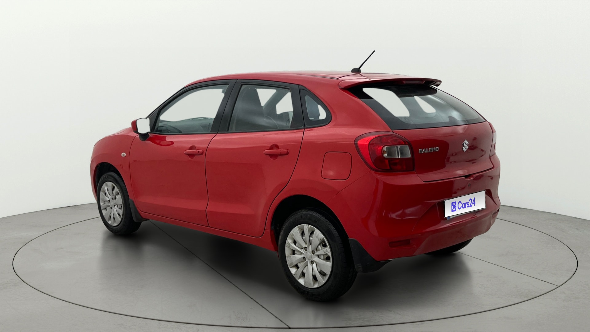View 2017 Maruti Suzuki 1000 Base Variant Image 2 Used 2017 Maruti Suzuki 1000 Base Variant Image 2