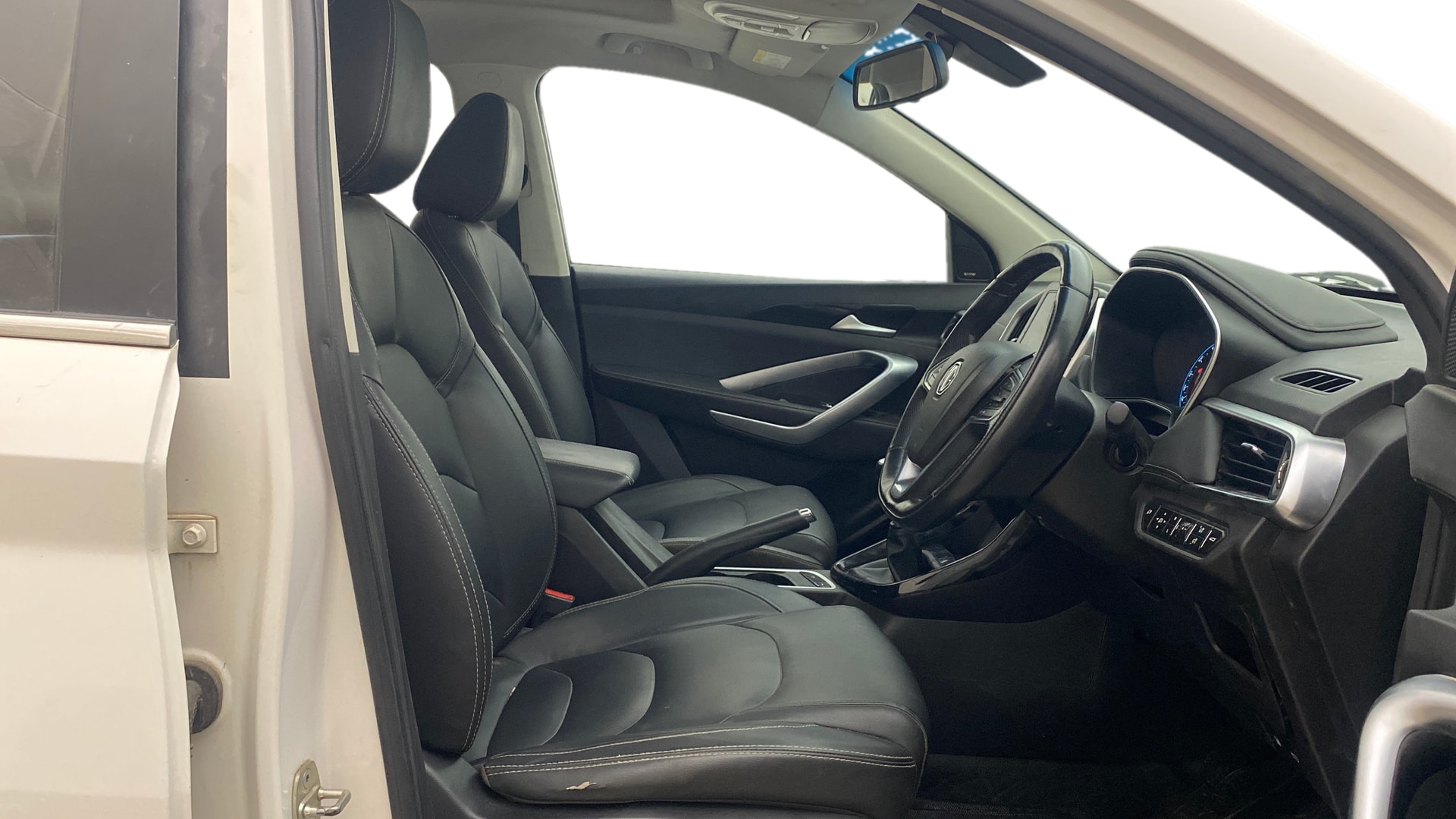 View 2019 MG Hector Sharp Diesel Image 28 Used 2019 MG Hector Sharp Diesel Image 28