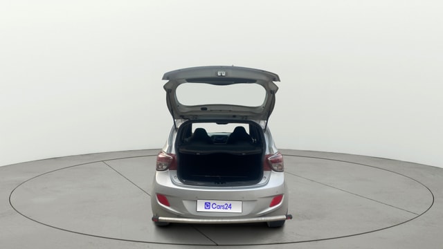 View Hyundai Grand i10 Image 16 Used Hyundai Grand i10 Image 16