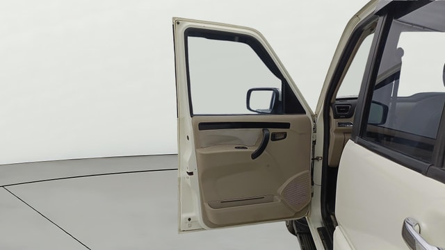 View Mahindra Jeep Image 38 Used Mahindra Jeep Image 38