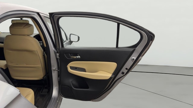 View Honda City ZX Image 8 Used Honda City ZX Image 8