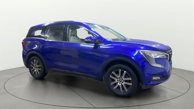 View Mahindra XUV700 Image 15 Used Mahindra XUV700 Image 15