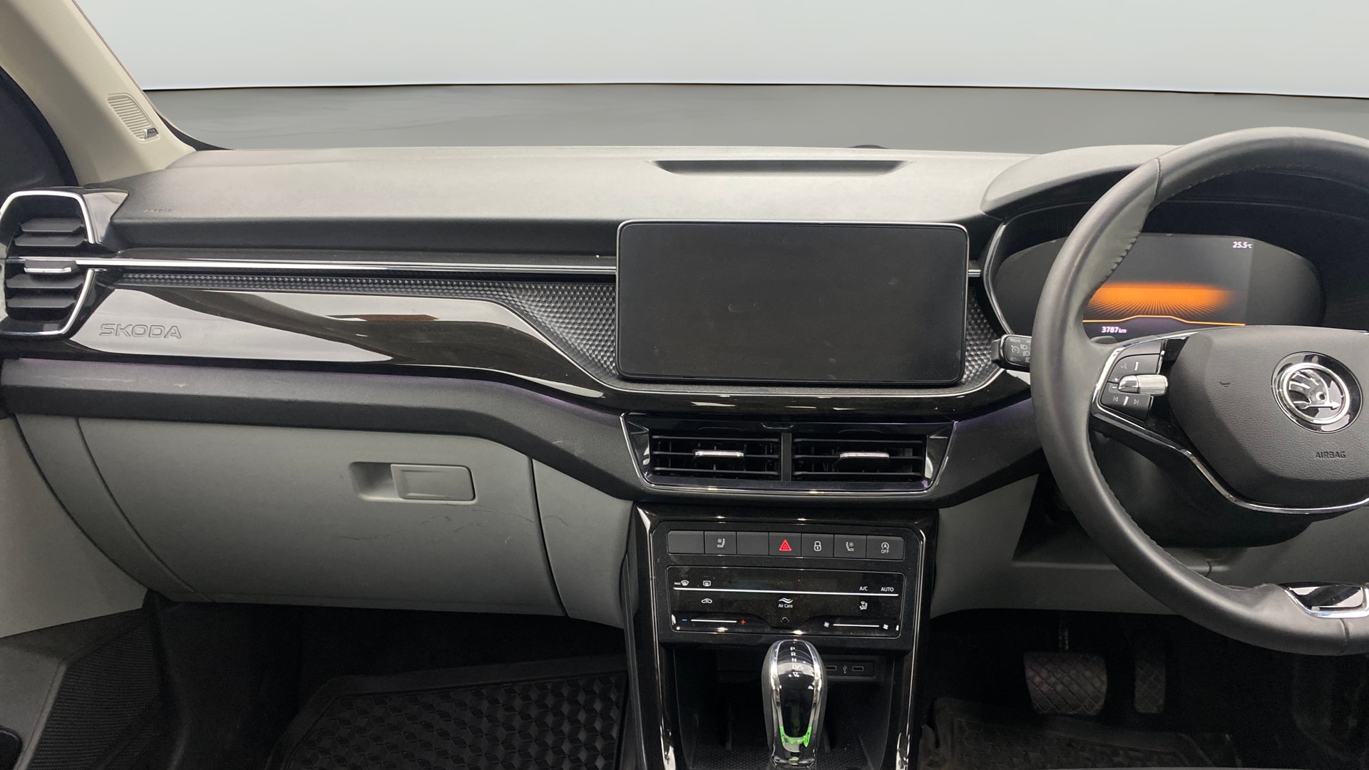 Used 2025 Skoda Kushaq Used 2025 Skoda Kushaq