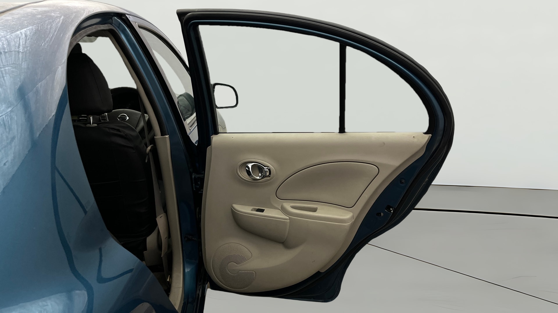 View 2016 Nissan Micra XL (CVT) Image 7 Used 2016 Nissan Micra XL (CVT) Image 7