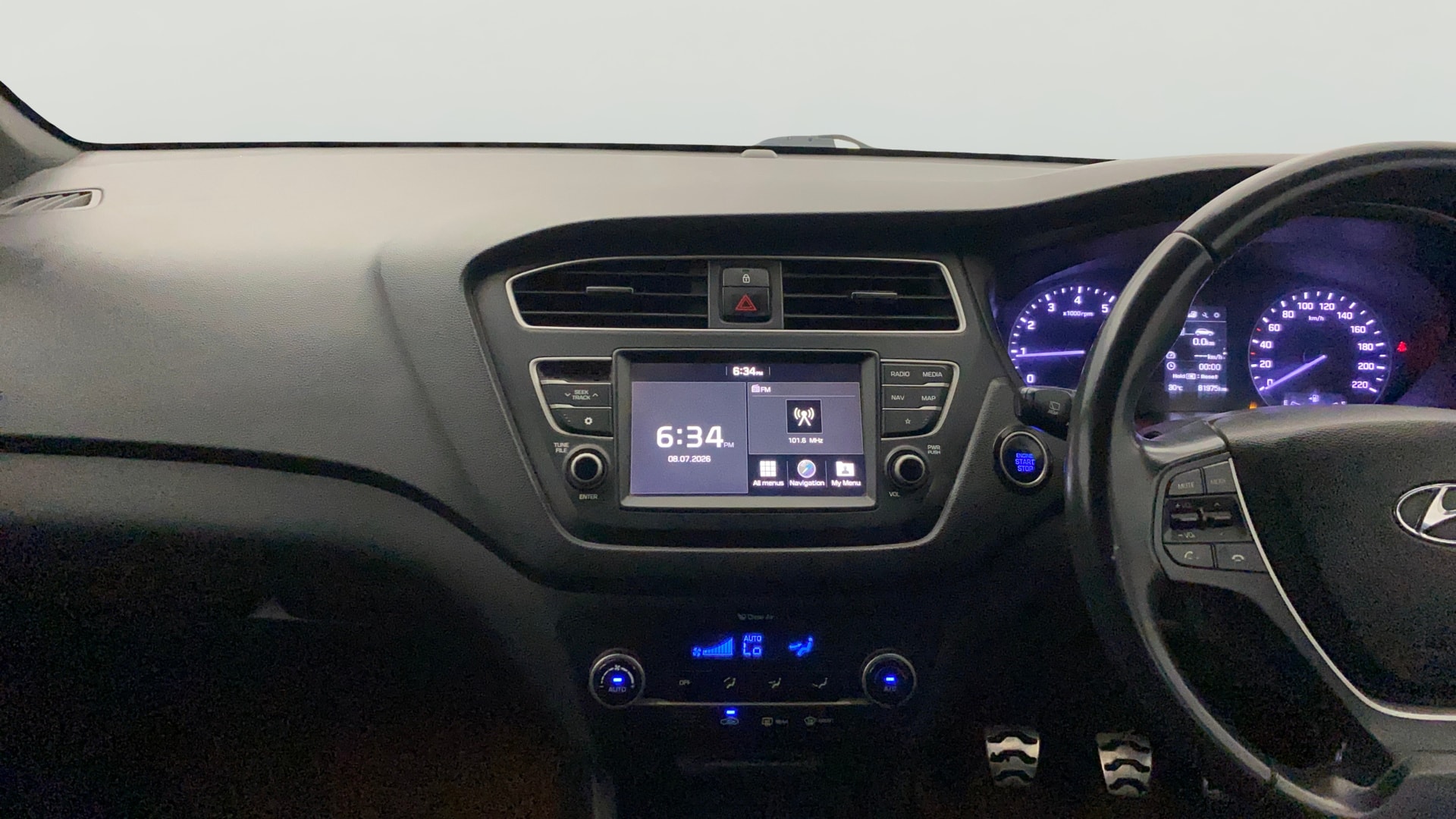 View 2018 Hyundai i20 Active 1.2 SX Image 17 Used 2018 Hyundai i20 Active 1.2 SX Image 17