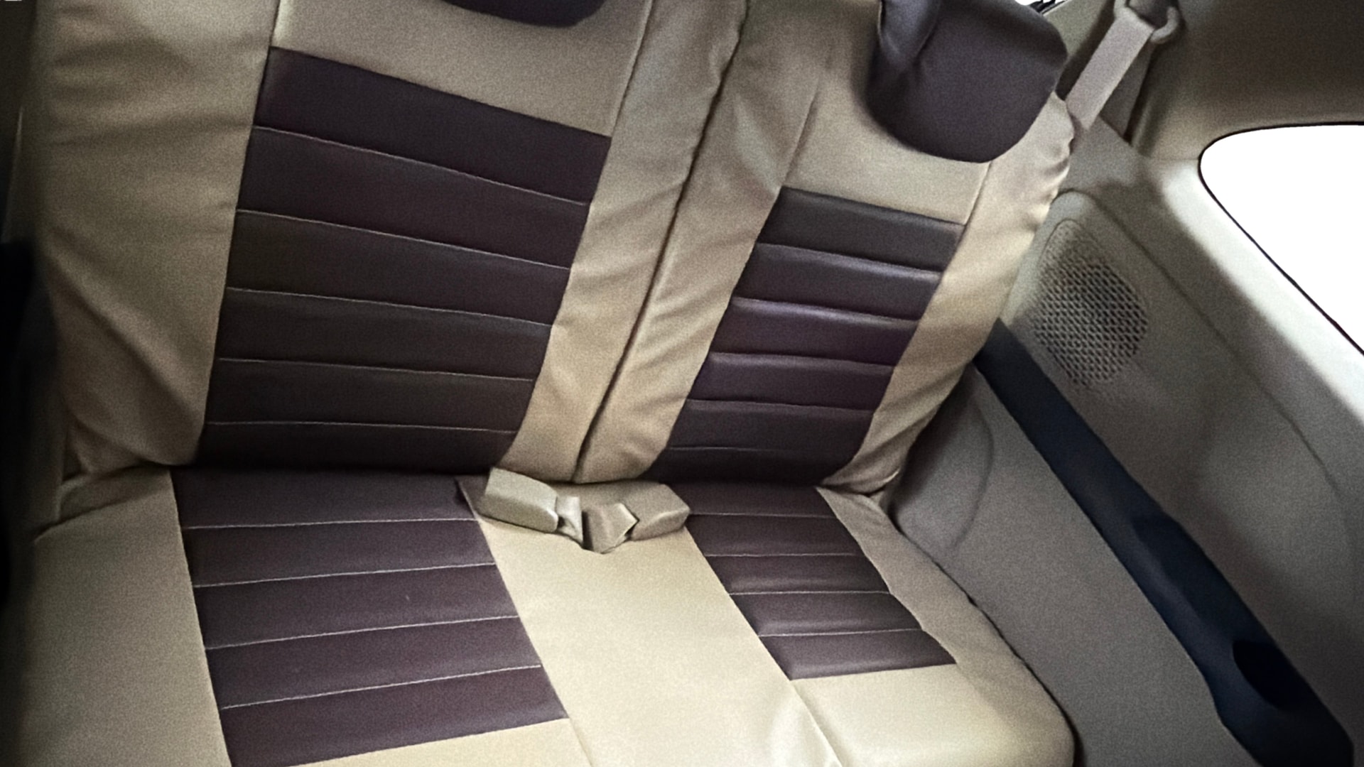 View 2015 Honda Mobilio E Diesel Image 13 Used 2015 Honda Mobilio E Diesel Image 13