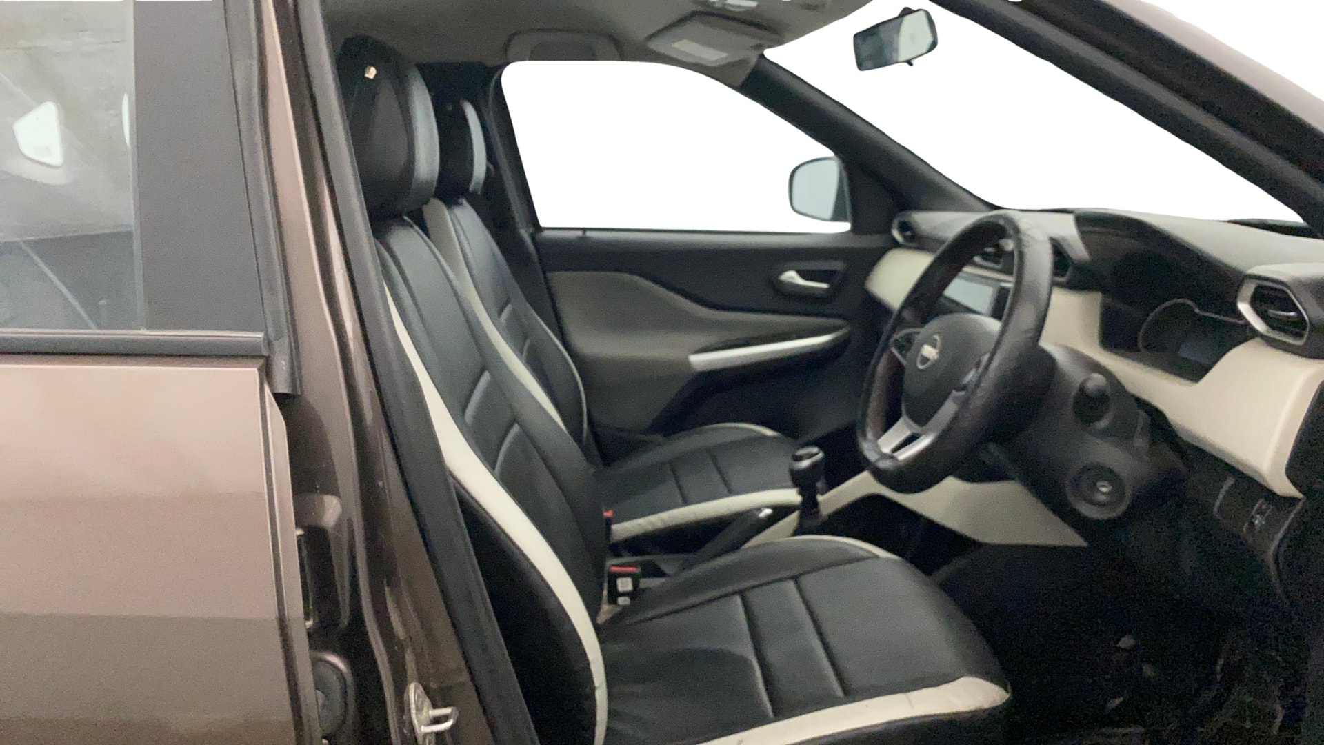 Used 2022 Nissan Magnite Used 2022 Nissan Magnite