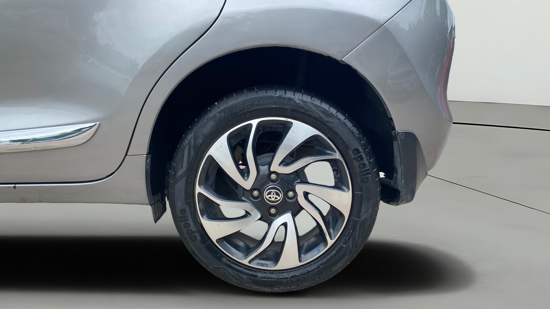 View 2019 Toyota Glanza V CVT Image 11 Used 2019 Toyota Glanza V CVT Image 11