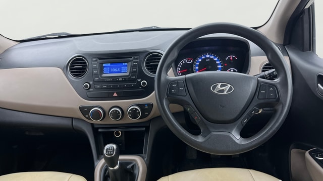 View Hyundai Xcent Image 20 Used Hyundai Xcent Image 20