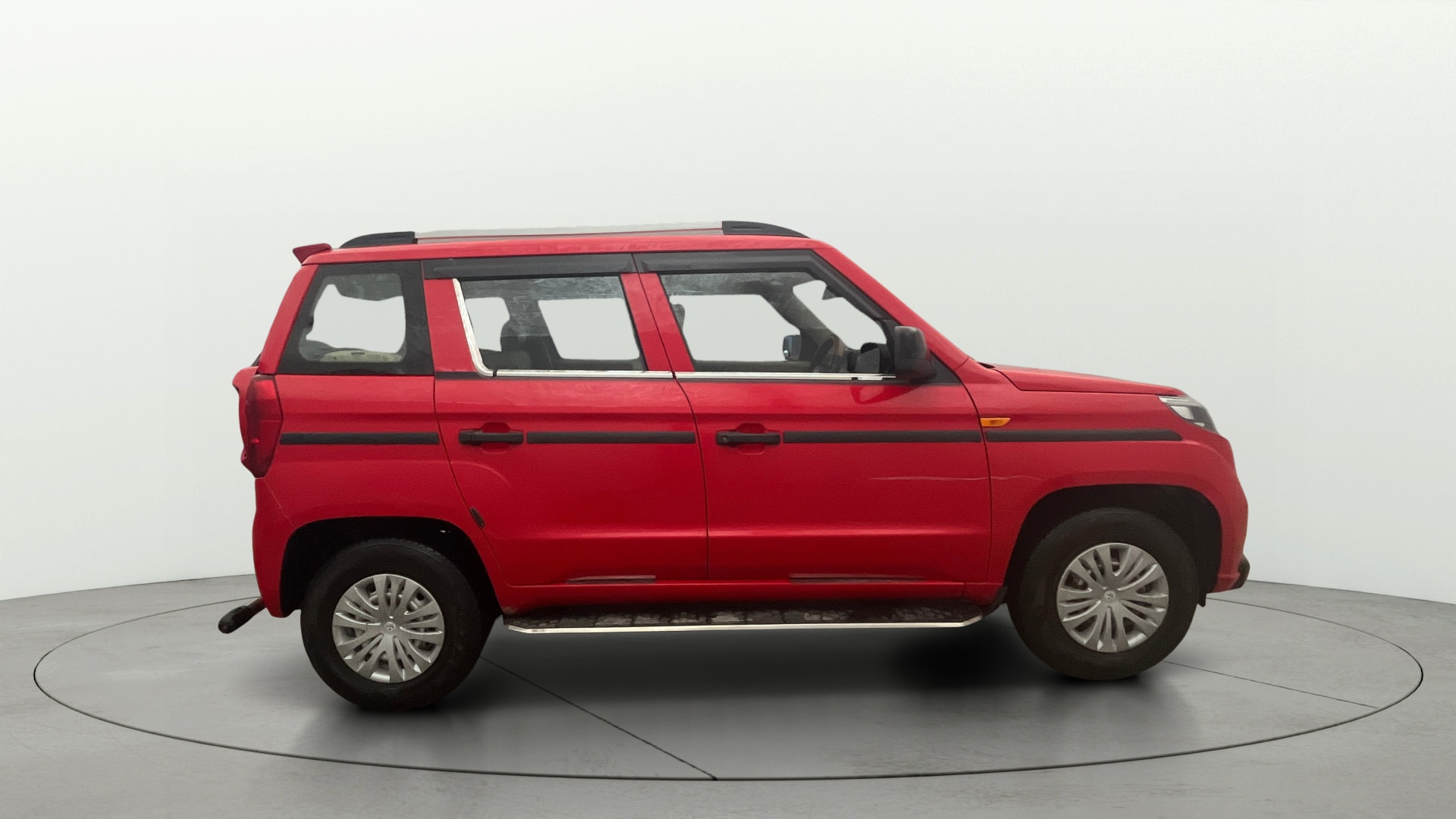 Used 2021 Mahindra Bolero Neo Used 2021 Mahindra Bolero Neo